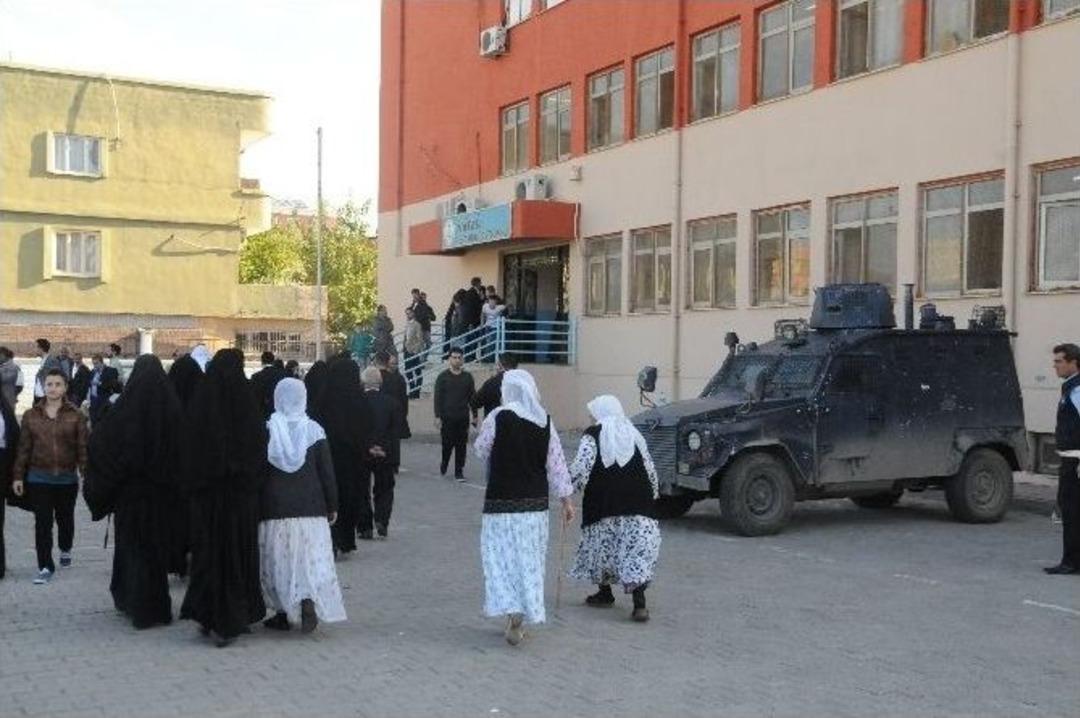 Barikatlar Vatandaşları Etkilemedi