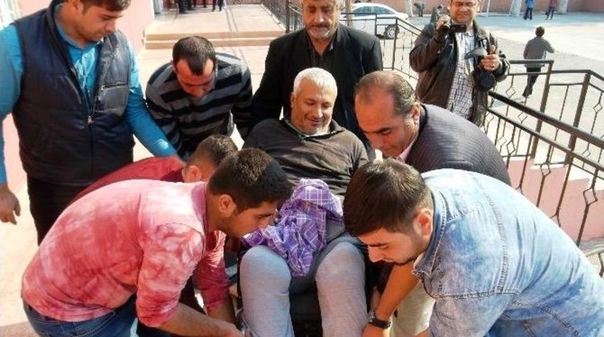 Oy Kullanmada Engel Tanımadı