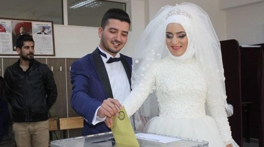 (&ouml;zel Haber) Gelin Nikahtan &Ouml;nce Sandıkta &rsquo;evet&rsquo; Dedi