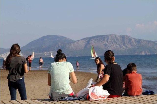 Kasım’da Denizin Keyfini Çıkardılar