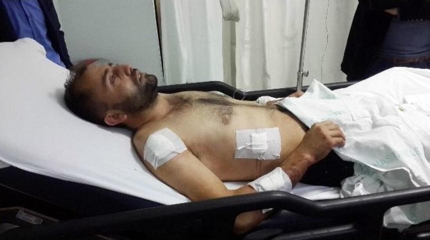 Oy Vermek İ&ccedil;in Sıra Beklerken Bı&ccedil;aklandı