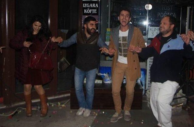 Ak Parti’de Seçim Coşkusu Sokaklara Taştı