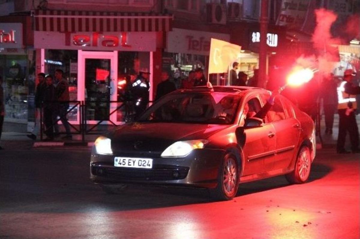 Manisa&rsquo;da Ak Parti Coşkusu