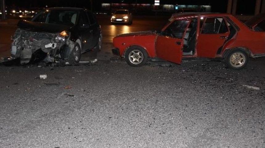 Trafik Kazası: 1 Yaralı