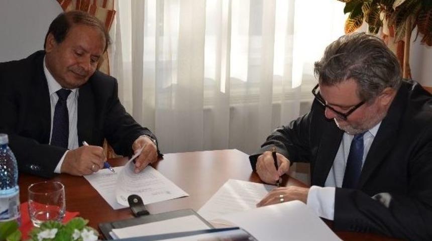 &Ccedil;ankırı Karatekin &Uuml;niversitesi Romanya Lucian Blaga &Uuml;niversitesi İle Stratejik Ortaklık Anlaşması İmzaladı.