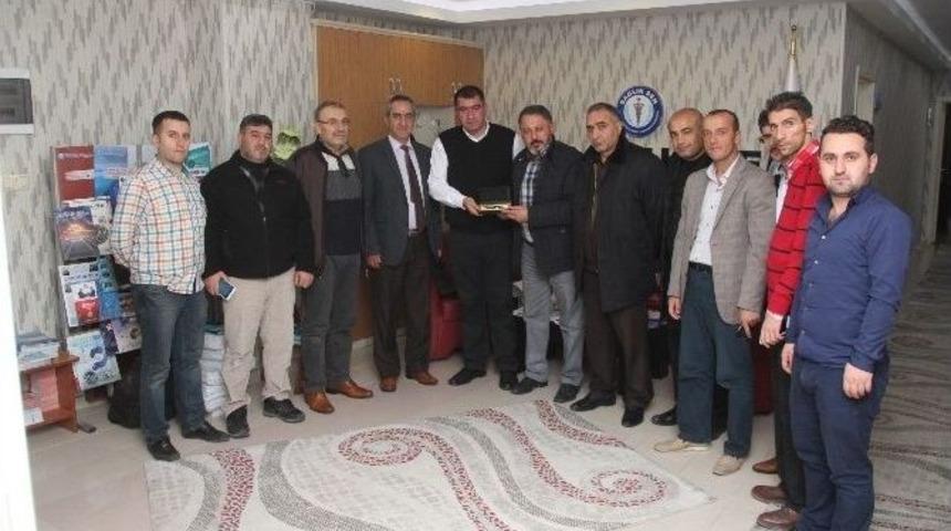 Memur Sen&rsquo;den &Ouml;zcan&rsquo;a Teşekk&uuml;r