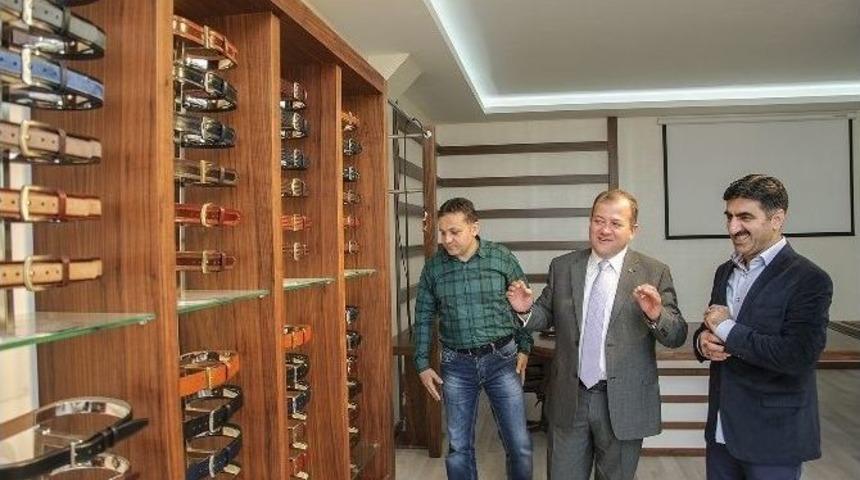 Başaranhıncal&rsquo;dan Akyol Deri&rsquo;ye Ziyaret