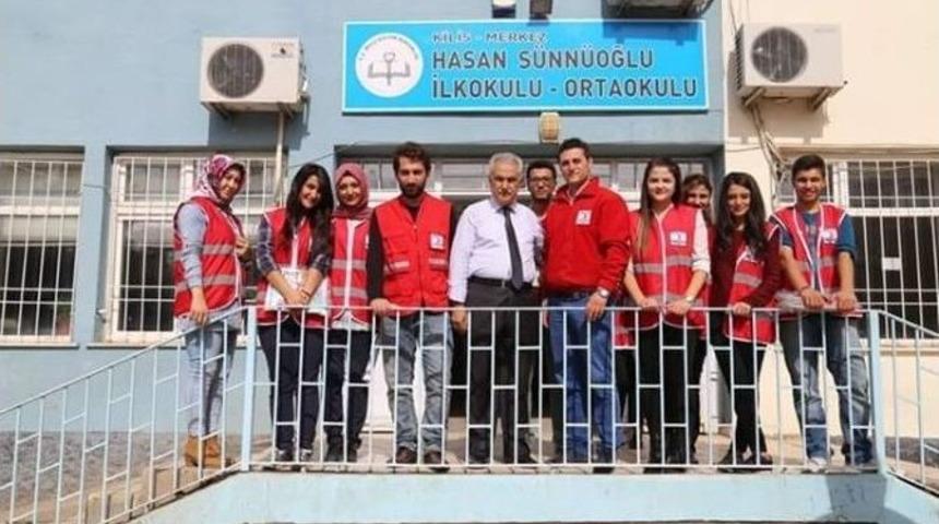 Topluluk &Ouml;ğrencilerinden Kızılay Etkinliği