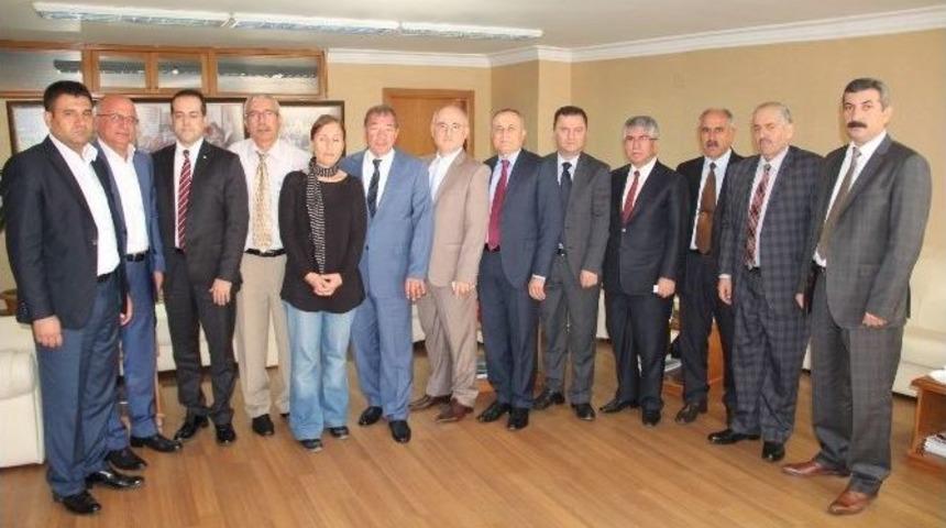 G&uuml;lnar: &ldquo;tek Başına İktidar &Ccedil;ıkması Sevindirici&rdquo;