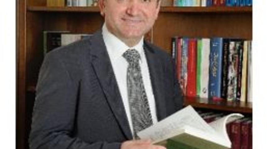 İz&uuml;&rsquo;den Uluslararası Akademik İşbirliği