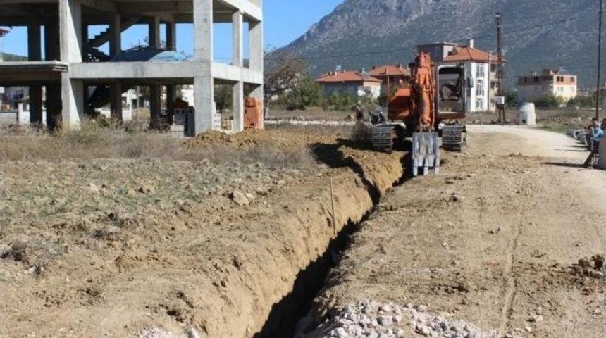 Bucak&rsquo;ta Kanalizasyon &Ccedil;alışması