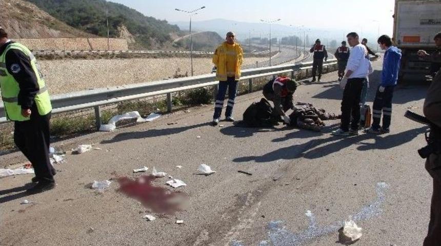 Osmaneli&rsquo;de Trafik Kazası: 1 &Ouml;l&uuml;, 1 Yaralı
