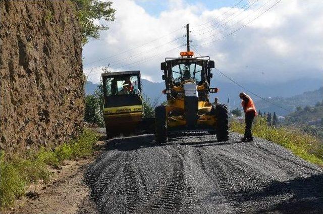 Büyükşehir’in Vakfıkebir’deki Asfalt Hamlesi Devam Ediyor