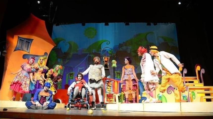 "macera Şehri" &Ccedil;ocuk İzleyicileri İle Buluştu