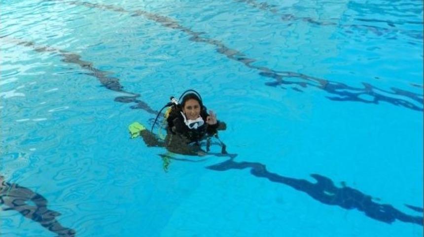 &Ccedil;&uuml; Sualtı Teknolojileri B&ouml;l&uuml;m&uuml;&rsquo;ne Kız &Ouml;ğrenciler De İlgi G&ouml;steriyor