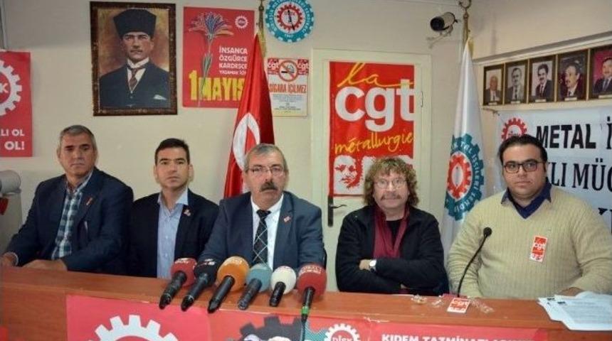 Eyleme Katılan Bin 500 Kişi İşten &Ccedil;ıkarıldı