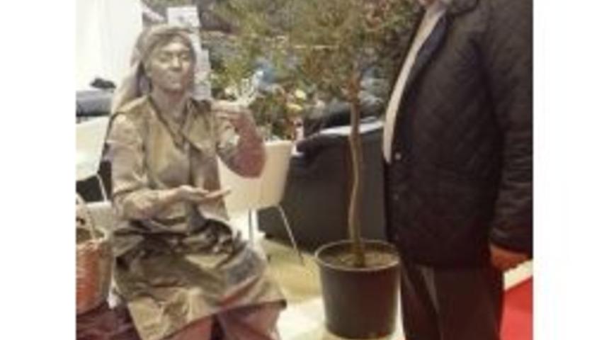 Diker&rsquo;den &Uuml;reticiye Ve T&uuml;keticiye İyi Tarım &Ccedil;ağrısı