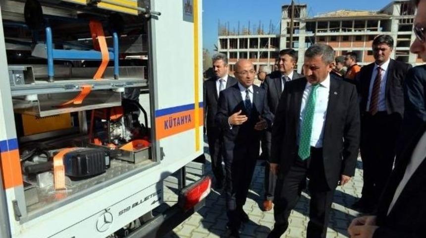 K&uuml;tahya Afad&rsquo;a Orta Tonajlı Arama Ve Kurtarma Aracı