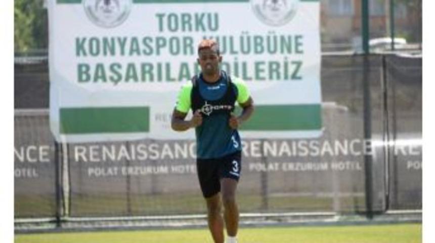 Torku Konyaspor&rsquo;da Dossa Junıor Formaya Hasret
