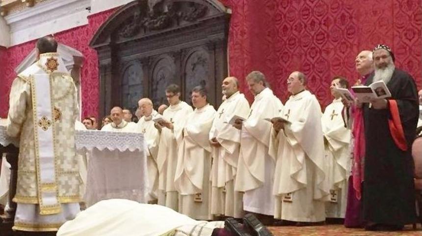 Anadolu Episkoposu İ&ccedil;in İtalya&rsquo;da T&ouml;ren