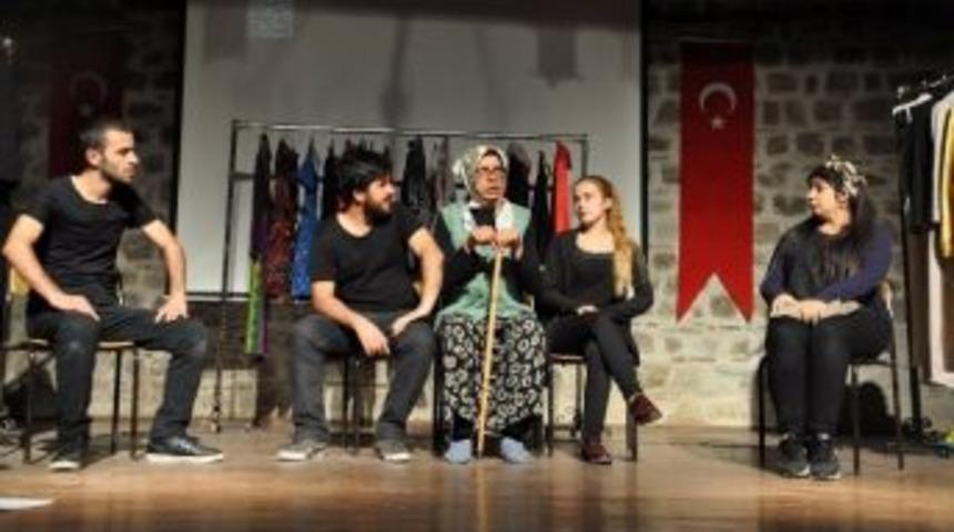 Madde Bağımlılığına Dikkat &Ccedil;ekmek İ&ccedil;in &rsquo;tren Ka&ccedil;tı&rsquo; Oyunu