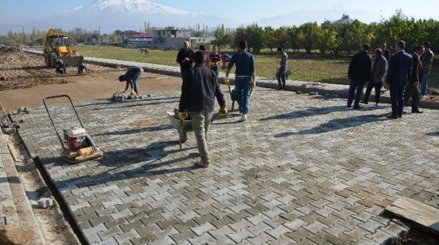 Iğdır Belediyesi&rsquo;nden Yol &Ccedil;alışması