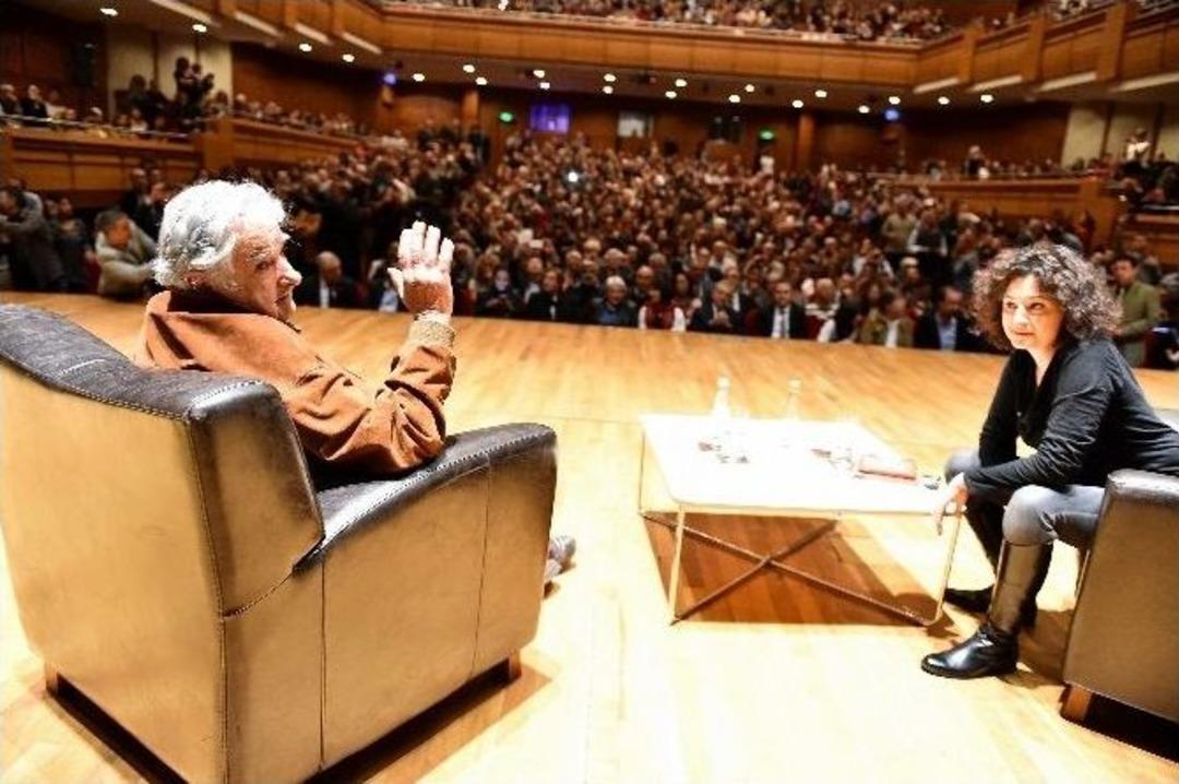 En M&uuml;tevazı Devlet Başkanı Nobel&rsquo;i Neden Reddettiğini A&ccedil;ıkladı