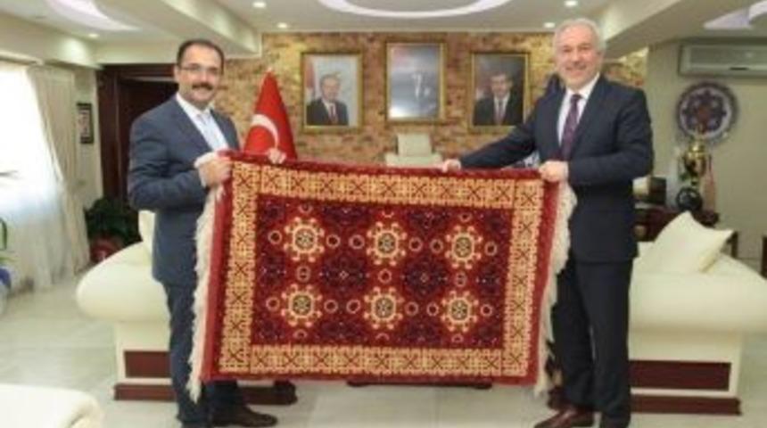 Başkan Nurullah Cahan, Kamil Sara&ccedil;oğlu&rsquo;nu Ziyaret Etti