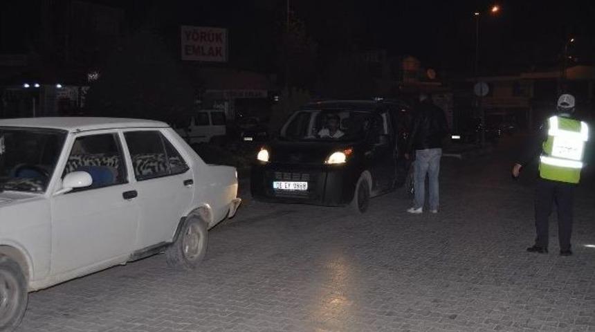 Korkuteli&rsquo;de Polisten Huzur Operasyonu