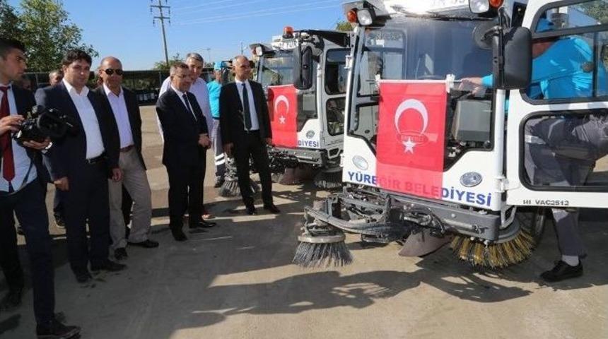 Y&uuml;reğir&rsquo;e Yeni İş Makinaları Alındı