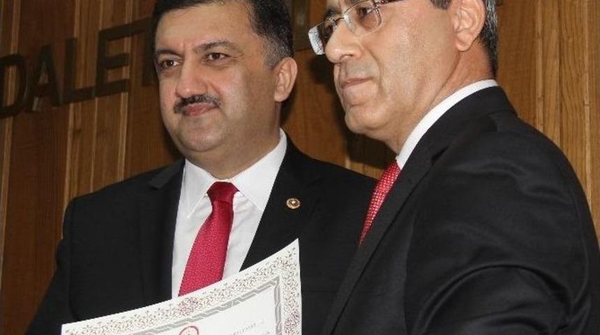 Rize Milletvekilleri Mazbatalarını Aldı