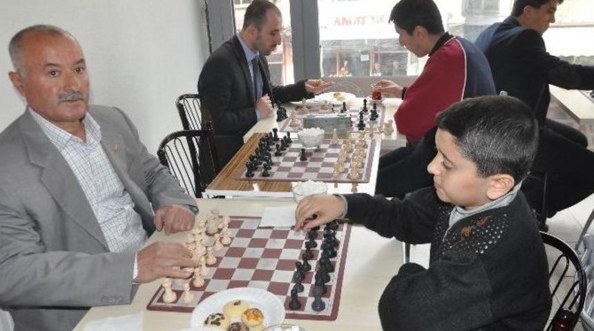 Bitlis&rsquo;te Satran&ccedil; Merkezi A&ccedil;ıldı
