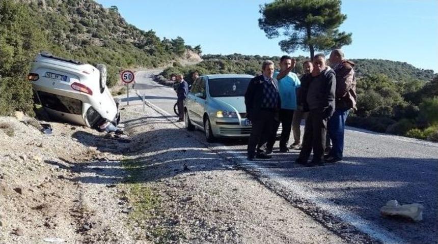 Ayvacık’ta Trafik Kazası: 2 Yaralı