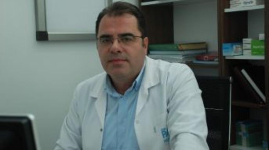 Operat&ouml;r Dr. Karasu&rsquo;dan, Beyin Cerrahisi Ameliyatı A&ccedil;ıklaması