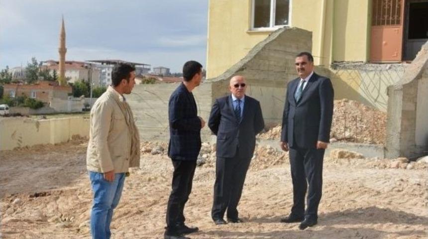 Okul İnşaatları Devam Ediyor