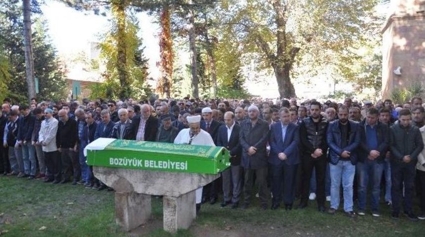 Boz&uuml;y&uuml;k&rsquo;te Ersoy Ailesinin Acı G&uuml;n&uuml;