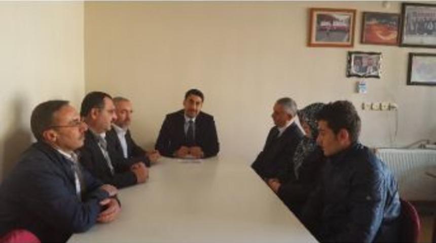 Hizmet-iş Sendikasından Anlamlı Yardım