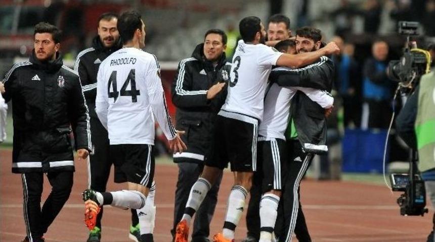 Beşiktaş&rsquo;ta Senaryo Yine Aynı