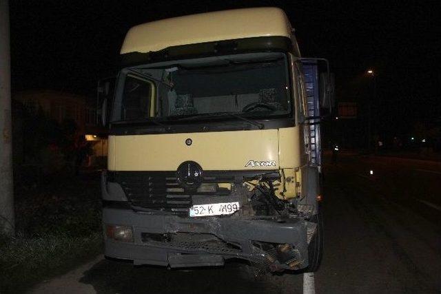 Samsun’da Trafik Kazası: 1 Ölü, 2 Yaralı