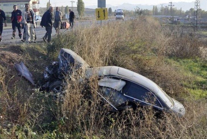 İkiye Bölünen Traktörden Sağ Kurtuldu G2
