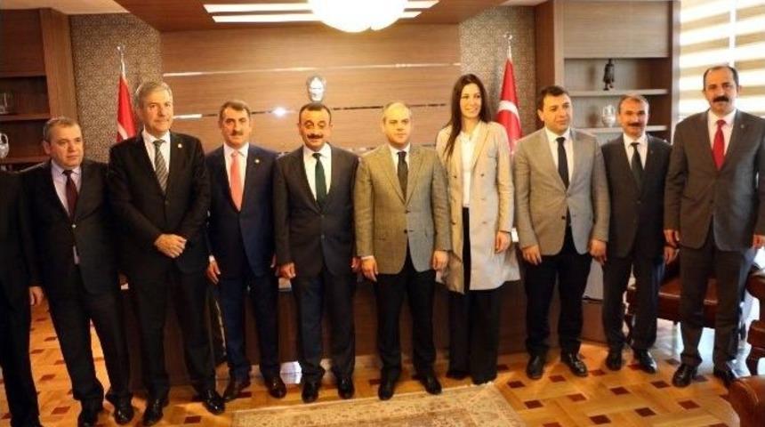 Ak Parti Samsun Milletvekilleri Mazbatalarını Aldı