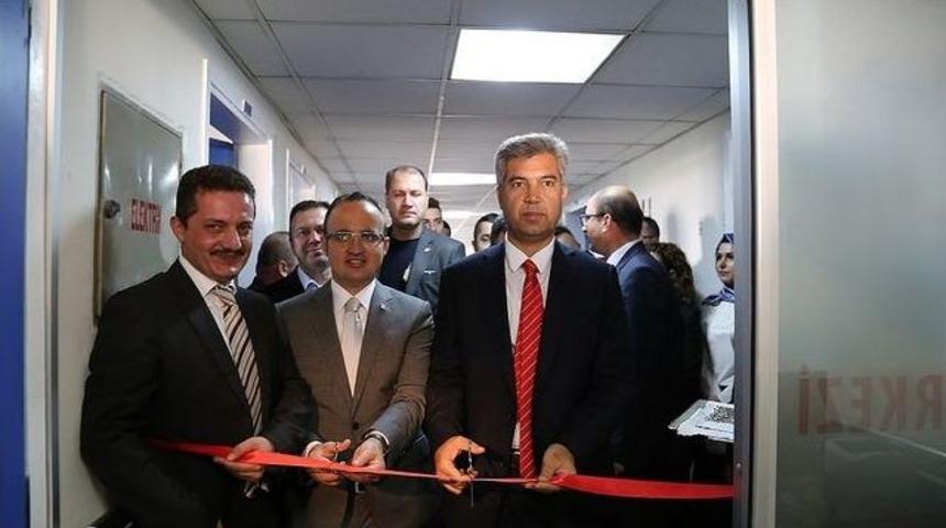 Turan Hem A&ccedil;ılış Yaptı, Hem M&uuml;jde Verdi