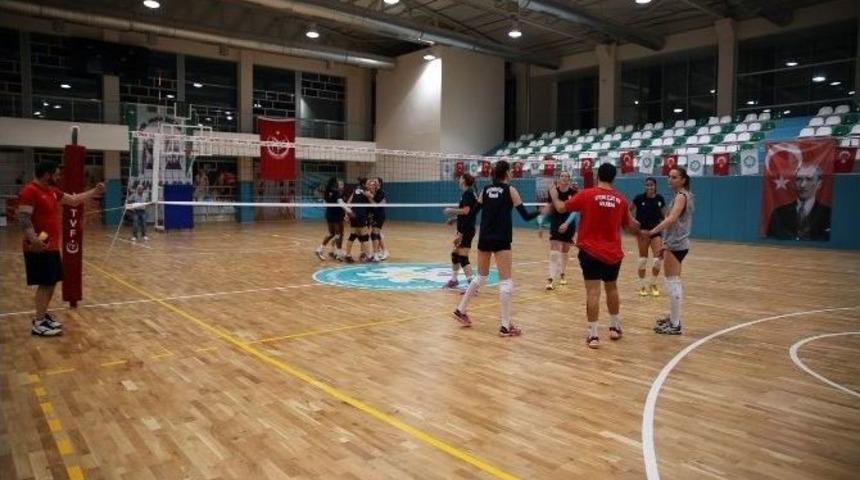 Sultanlar Yeşilyurt&rsquo;a Hazırlanıyor