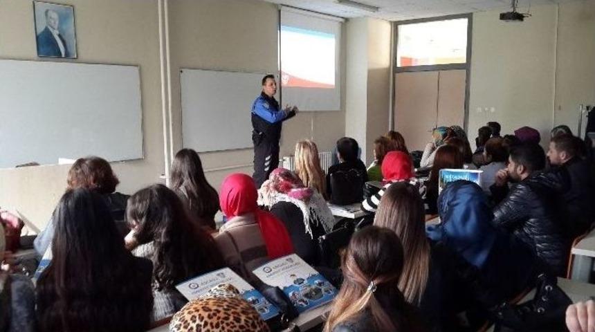 Sokaklara El Uzattılar