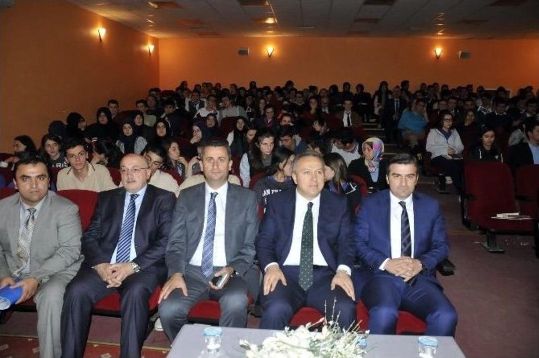 400 &Ouml;ğrenci Arasında Doktor, Vali Ve Kaymakam Olmak İsteyen &Ccedil;ıkmadı