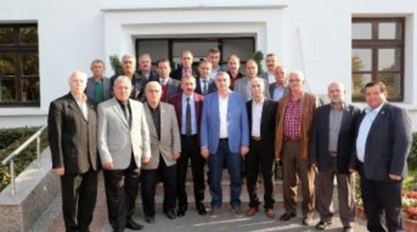 Başkan To&ccedil;oğlu Serdivanlı Muhtarlarla Buluştu