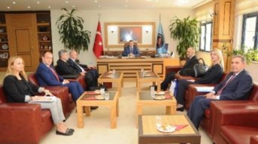 Bosna Hersek Heyeti&rsquo;nden Akdeniz &Uuml;niversitesi&rsquo;ne İşbirliği Ziyareti