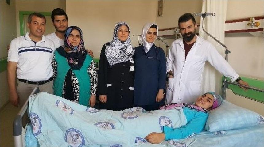 15 Yaşındaki Gen&ccedil; Kız Fel&ccedil;ten Kurtuldu