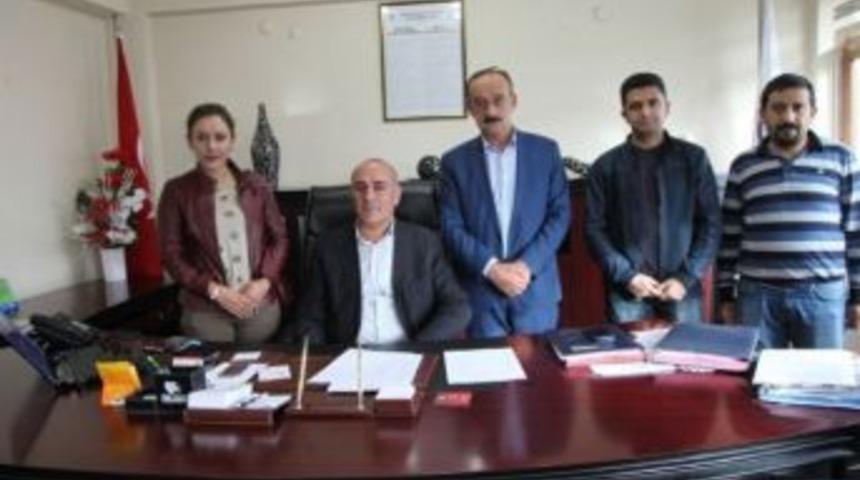 &Ouml;zalp Belediyesi&rsquo;nde Toplu İş S&ouml;zleşmesi