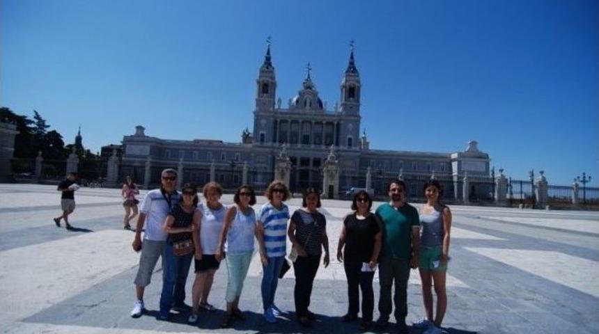 &Ouml;ğrenciler Muhasebe Eğitimi İ&ccedil;in İtalya Ve İspanya&rsquo;ya Gitti